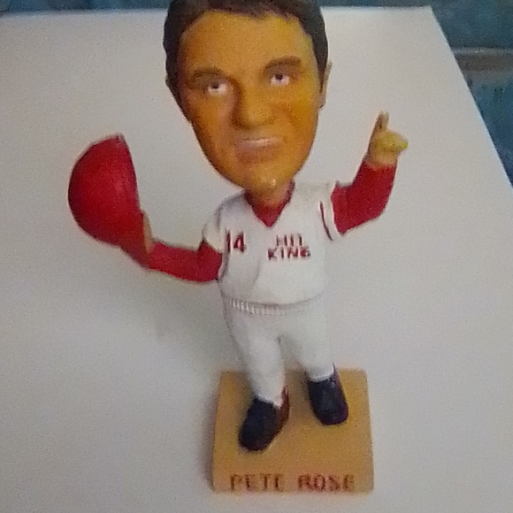 Pete Rose Bobble Head - Picture 1 of 4